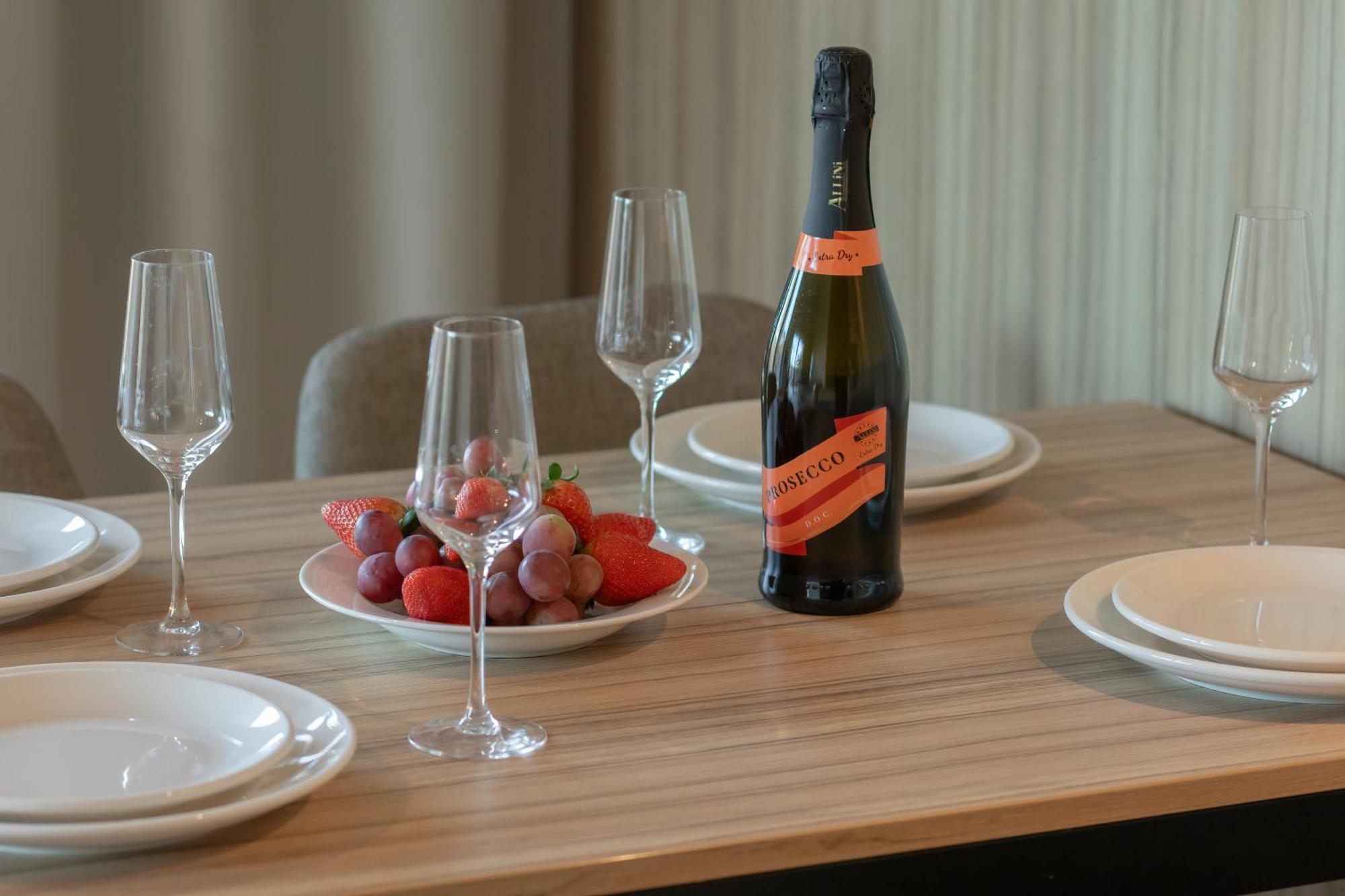 Wyspa Uznam Promenada Apartment Swinoujscie Luaran gambar